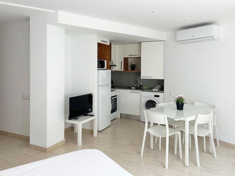 M2 Apartament Centric Τεράσα Εξωτερικό φωτογραφία
